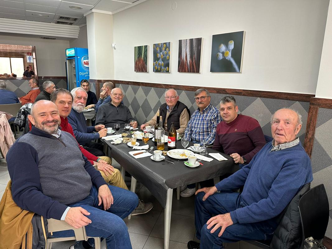 FEBRER 2024: MES DE TRADICIONS I COSTUMS: CANDELERA, SANT BLAI, DARRERS DIES, CENDRA,…HUI, EL GREMI DELS LLUMEROS DEL POBLE HAN FET FESTA